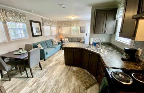 Dunnellon House | Beautiful Cottage with Fire Pit and Barbecue in Dunnellon, Florida