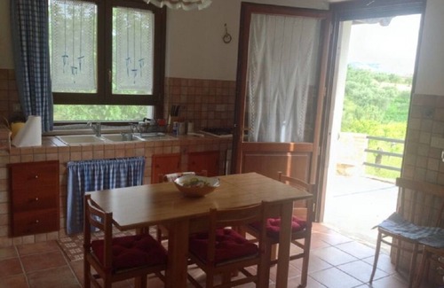 Cugnoli House | BEAUTIFUL COUNTRYSIDE VILLAGE FOR 20 GUESTS