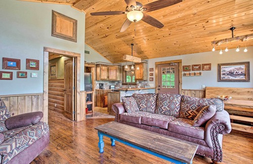 Caddo County Cabin | Beautiful Country Cabin on Crooked Creek Farm!