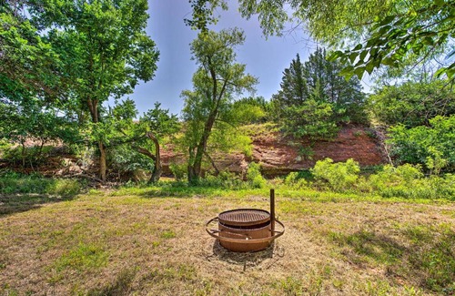 Caddo County House | Beautiful Country Cabin on Crooked Creek Farm!