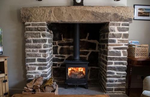 Little Hayfield House | Beautiful Country Cottage
