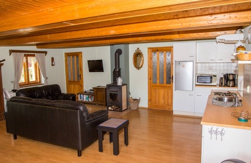 Prostredni Lanov House | Beautiful country family House - Ski - Free Wifi - Giant Mountains - Krkonose