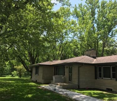 Morris House | Beautiful - Country home 4 bedrooms