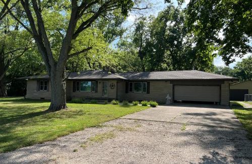 Morris House | Beautiful - Country home 4 bedrooms