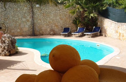 Racalmuto Villa | Beautiful country side villa with private pool