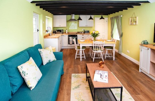 Stoke Bardolph Apartment | Beautiful Countryside Cottage | Peaceful Setting