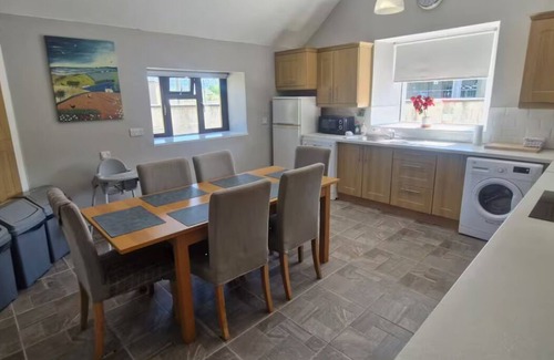Blessington Cottage | Beautiful Countryside Cottage near Dublin