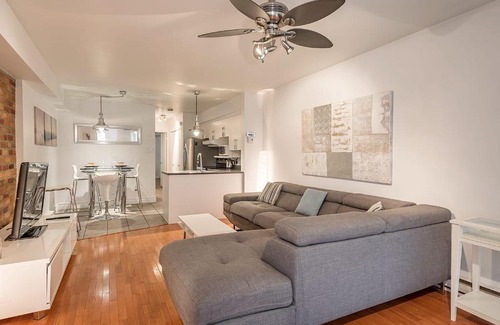 Gay Village Apartment | Beautiful & Cozy 1BedR in Downtown