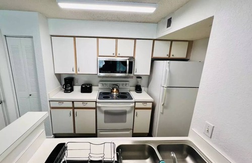Kissimmee Apartment | Beautiful & Cozy 2 Bedrooms 2 Baths Apartment near Disney-Orlando