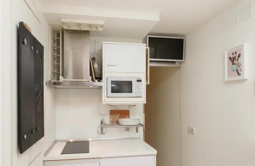 Huertas Apartment | Beautiful & cozy apartment in the heart of Madrid