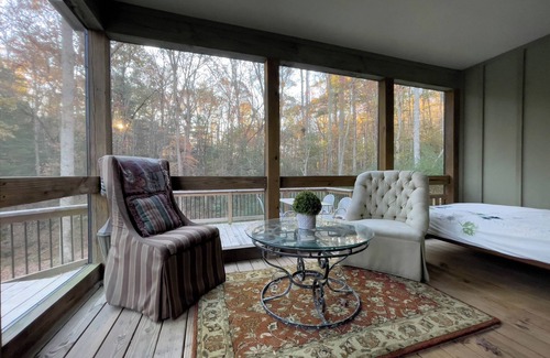 Arden Cottage | Beautiful & Cozy Cottage on a Private Lake set in 20 secluded acres