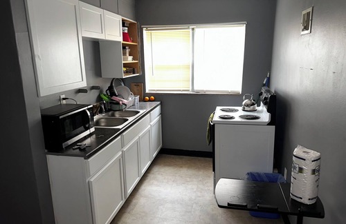 Trotwood Apartment | Beautiful cozy ensuite