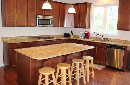 High Point House | Beautiful cozy home to home