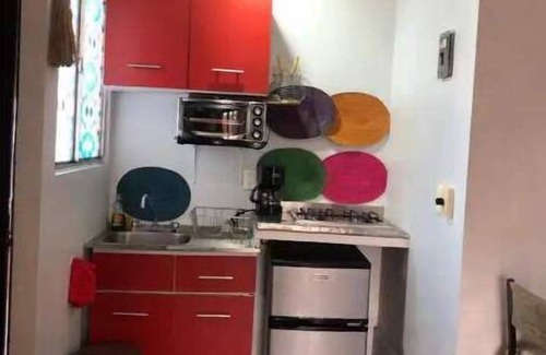 Hipodromo Apartment | Beautiful cozy studio in La Condesa on a private street nice & quiet w/balcony.n