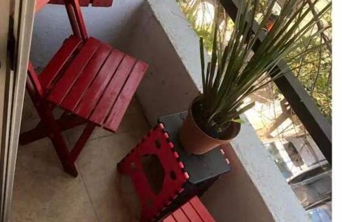 Hipodromo Apartment | Beautiful cozy studio in La Condesa on a private street nice & quiet w/balcony.n