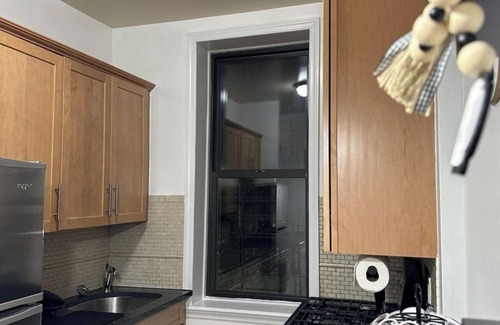 Upper Manhattan Apartment | Beautiful cozy two bedroom apartment in great location of NYC!