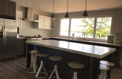 Hillman House | Beautiful, Crystal Clear Lake, Right on the Beach, Very Clean & Family Friendly!