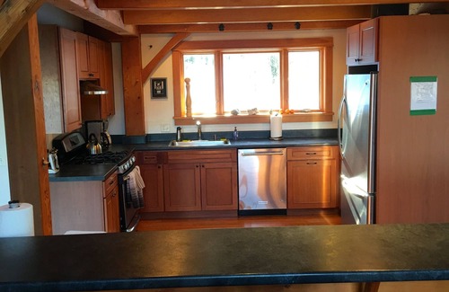 Wilmington House | Beautiful Custom Built Timber Frame Home, Sleeps 11