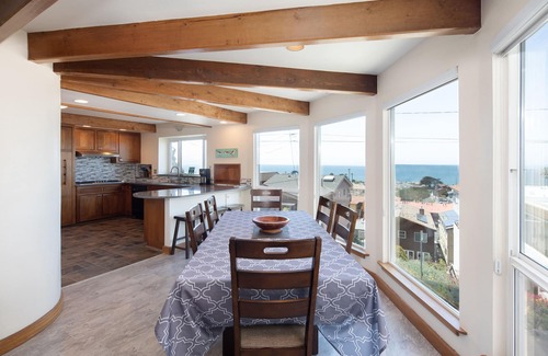 Cayucos House | Beautiful, Custom Cayucos Home with Views!