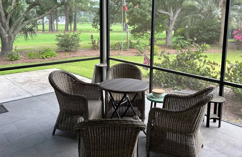 Beaufort Cottage | Beautiful Dataw Island in Beaufort SC. Sep-Dec Rental Available.