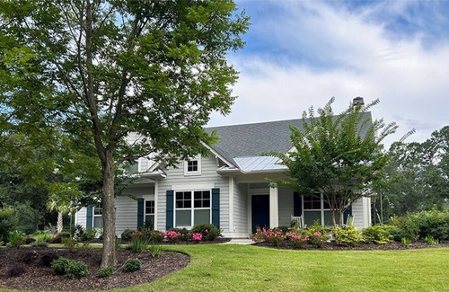 Beaufort Cottage | Beautiful Dataw Island in Beaufort SC. Sep-Dec Rental Available.