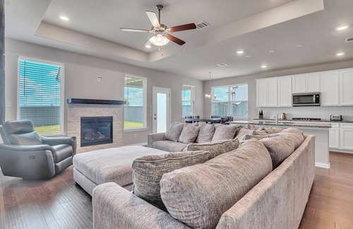 Venus House | Beautiful @ Dallas/Forth Worth HomenHome in Venus Texas