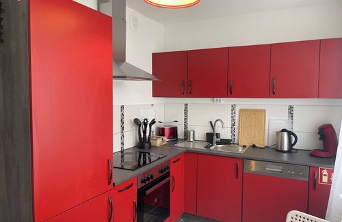 Ludwigshafen-Friesenheim Apartment | Beautiful apartment for up to 7 people