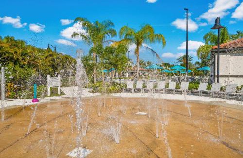 Florida Central Atlantic Coast Apartment | Beautiful Deluxe Condo, Vista Cay - 3023