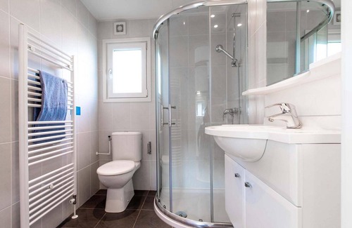 Veen Ski Chalet | Beautiful detached holiday home for 4 people.
