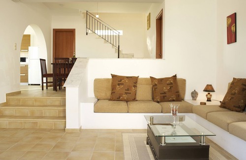 Gennadi Villa | Beautiful Detached Villa, Private Pool & Sea Views close to village and beach