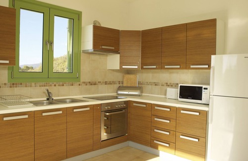 Gennadi Villa | Beautiful Detached Villa, Private Pool & Sea Views close to village and beach