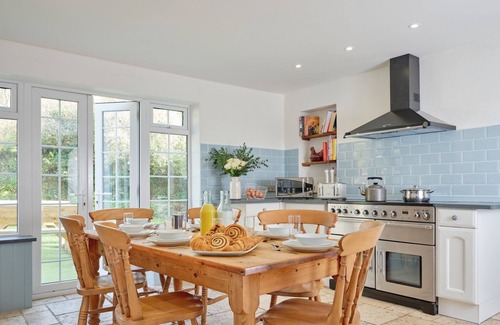Ash Mill Other | Beautiful Devon farmhouse in an idyllic rural setting for large & small groups.