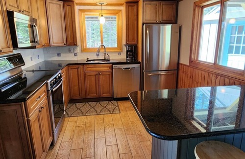 Corea Cabin | Beautiful Downeast Maine Oceanfront Cabin near Acadia National Park