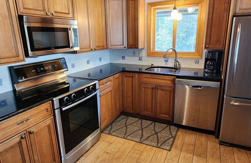 Corea Cabin | Beautiful Downeast Maine Oceanfront Cabin near Acadia National Park