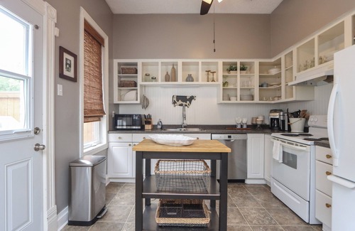 Sudbury House | Beautiful Downtown 3 bedroom Century Home -B