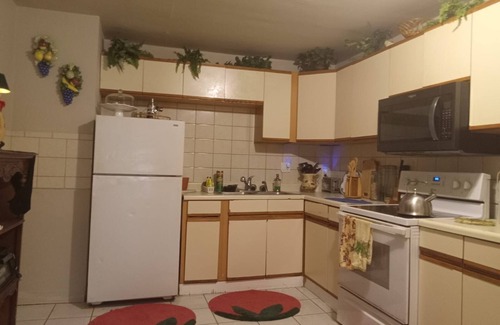 Southwest Orlando House | Beautiful downtown 3 bedrooms in a 4 bedroom house in lovely Orlando.Florida!