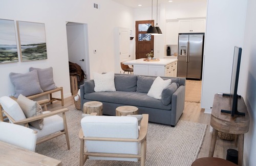 Downtown Napa Condo | Beautiful Downtown Napa Condo