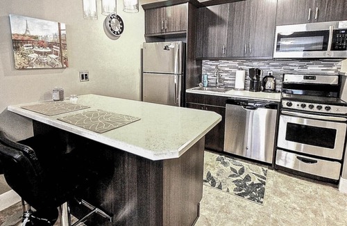 Regina Apartment | Beautiful Downtown Studio Suite - 5-2255 Smith Street - STA21-00150