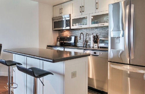 Central Waterfront Condo | Beautiful Downtown Toronto Waterfront Condo