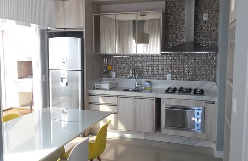 Canto Grande Apartment | Beautiful duplex penthouse apartment in Praia de Mariscal, Bombinhas SC