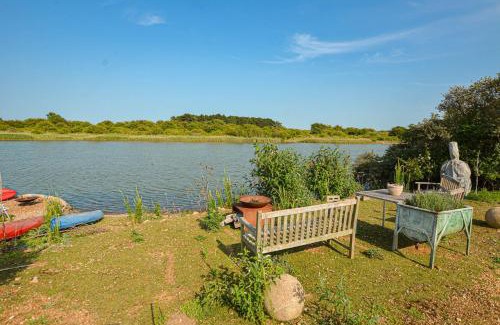 Ringstead House | beautiful eco-beach house next to bird reserve