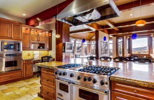 Friday Harbor House | Beautiful & Enjoyable Estate! Hot Tub! (sjvve)