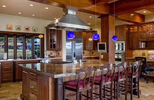 Friday Harbor House | Beautiful & Enjoyable Estate! Hot Tub! (sjvve)