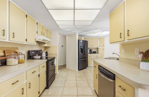 Port Charlotte - Charlotte Harbor House | Beautiful Entire House on a Canal W/a Pool & Lanai - Serene & Private Setting!