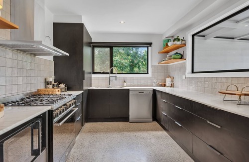 Tuchekoi House | Beautiful escape from the everyday