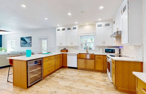 Port Richey House | Beautiful Estate on Millers Bayou w/Free WiFi, Game Room, Firepit & Hammock