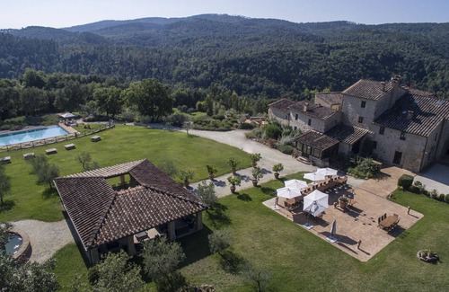 Tocchi Villa | Beautiful Estate rental in the Tuscan Hills