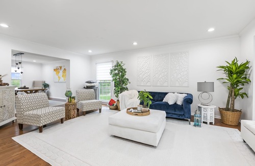 Glen Ellyn House | Beautiful EVENT ONLY Space - Lakeview