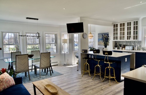 Fairfield House | Beautiful Fairfield Beach Area home, 5 minute walk to beach, town & train