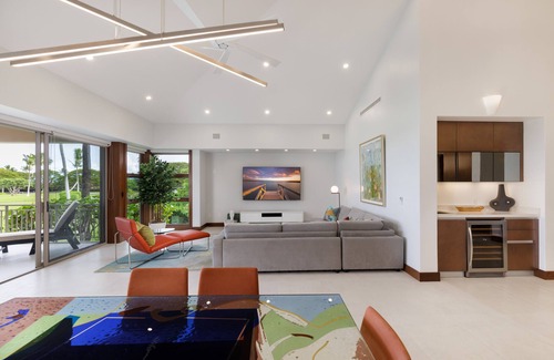 Kaupulehu Condo | Beautiful Fairway Villa 104A at Hualalai w/Resort Pool, AC & Two Golf Carts
